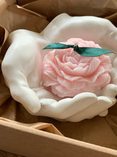 Load image into Gallery viewer, ekskluzīvas dāvanas, dāvanas sievietēm, dāvanas meitenēm, dāvanas kāzās, dzimšanas dienas dāvanas, dāvanas mammai, dāvanas izlaidumā, ziemassvētku dāvanas, personalizētas dāvanas, orģinālas dāvanas, dāvana vārda dienā, dāvanu komplekts sievietei, dāvana mammai ziemassvētkos, dāvana sievietei ziemassvētkos, dāvana skolotājai, dāvana vecmāmiņai