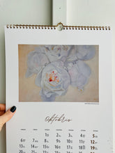 Load image into Gallery viewer, Skaists sienas kalendārs 2025 māksliniece Ilze Ērgle-Vanaga - Peonijas