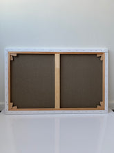 Load image into Gallery viewer, audekls uz koka rāmja