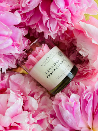 Aromātiskās sojas sveces ar vaska ziediem, roku darbs, radīts latvija, Ilze Ērgle-Vanaga