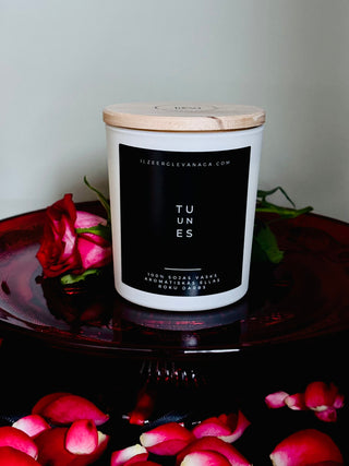 Aromātiskās sojas vaska sveces īpašiem dzīves mirkļiem ar Toma Forda aromātu Tabaka & vaniļa, Ilze Ērgle-Vanaga. Valentīndienas dāvanas, Lieliska dāvana. Dabīgās sveces, eko sveces, lielas sveces, aromatizētās sveces, roku darbs, valentīndienas dāvanas, Lieliska dāvana atlaides, Dāvana vīrietim valentīndienā, Valentīndienas dāvana vīrietim, Dāvanas valentīndienā sievietei, Dāvana mīļotajai, Dāvana Valentīndienā viņai un viņam