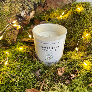 Ziemassvētku dāvana, sojas vaska sveces, sveces īpašiem dzīves mirkļiem, aromātiskās sveces, dabīgās sveces, dabīgās vaska sveces, Sveces ražotas latvijā, sveces roku darbs, aromatizētas sveces, sveces dāvanai, sveces davana, sveces dzimšanas dienai, sveces ziemassvētkiem, svece ar egļu smažu, I.ĒV, ziemassvētku dāvanas, mazas ziemassvētku dāvanas, dāvanas ziemassvētkos, sirsnīgas dāvanas ziemassvētkos, praktiskas dāvanas ziemassvētkos, dāvanu komplekti sievietei