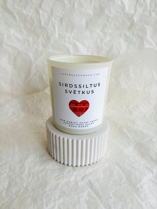 dāvanas ziemassvētkos, dāvanas ziemassvētkos kolēģiem, Ziemassvētku dāvana, sojas vaska sveces, aromātiskās sveces, dabīgās sveces, dabīgās vaska sveces, Sveces ražotas latvijā, sveces roku darbs, aromatizētas sveces, sveces dāvanai, svece ar egļu smažu, I.ĒV, ziemassvētku dāvanas, mazas ziemassvētku dāvanas, dāvanas ziemassvētkos, sirsnīgas dāvanas ziemassvētkos, praktiskas dāvanas ziemassvētkos, dāvanas kolēģiem, dāvanas klientiem, dāvana vecākiem ziemassvētkos, dāvana draudzenei ziemassvētkos