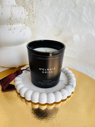 Dāvanas sievietēm, dāvanas meitenēm, dzimšanas dienas dāvana, dāvanas mammai, dāvana vārda dienā, dāvanu komplekts sievietei, biznesa dāvanas. Sveces roku darbs, mājas aromāti ar kociņiem, sojas vaska sveces, latvijā ražotas sveces, sveces dāvanai, aromātiskās sveces, eko sveces, skaistas sveces, Ilze Ērgle Vanaga, roku darbs, I.EV