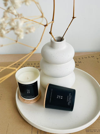 sojas vaska sveces, sveces īpašiem dzīves mirkļiem, aromātiskās sveces, dabīgās sveces, dabīgās vaska sveces, Sveces ražotas latvijā, sveces roku darbs, aromatizētas sveces, sveces dāvanai, sveces davana, sveces dzimšanas dienai, sveces ziemassvētkiem, aromātiskās sojas vaska sveces roku darbs