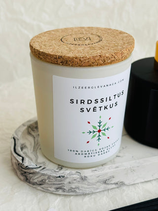 Mājas smaržas, mājas aromāti, aromātu difuzori mājai, interjera aromāti, mājas smaržas ar kociņiem, difuzori telpai, telpu aromatizētāji, mājas aromatizētāji, mājas parfimērija, dāvanu komplekts sievietei, Ilze Ērgle - Vanaga, dāvanu komplekti, ekskluzīvas dāvanas, I.ĒV, biznesa dāvanas, dāvana sievietei, korporatīvās dāvanas ziemassvētkos, Ziemassvētku dāvana uzņēmumiem