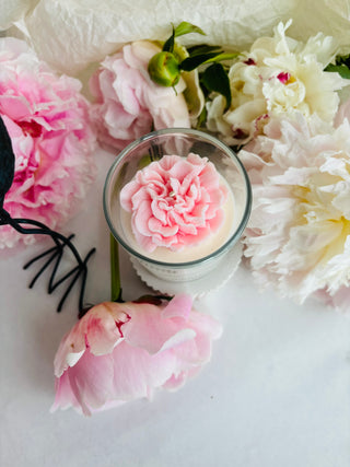 Sveces dāvanai, sojas vaska sveces, smaržīgās sveces, dabīgas sveces, sojas sveces, roku darbs, aromātiskās sveces, eko sveces, skaistas sveces, sveces roku darbs, dāvana draudzenei, nišas sveces, aromatzētās sveces, dabīgās vaska sveces, 100% sojas vasks, tom ford aromātiskās sveces