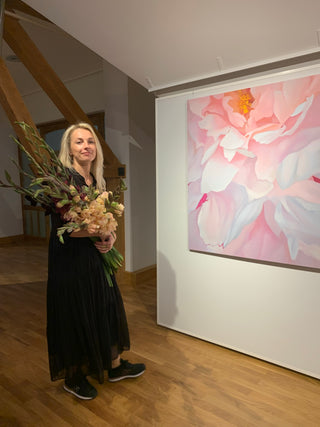 Lielformāta eļļas glezna Peonija 120x150cm, māksliniece Ilze Ērgle-Vanaga