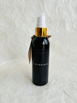 izsmidzināmais_mājas_aromāts_lutinātava_i.ev, Mājas aromāti, interjera aromāti, izsmidzināmās mājas smaržas, telpu aromatizētāji, mājas aromatizētāji, mājas parfimērija, mājas smaržas