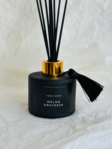 Mājas smaržas, mājas aromāti, interjera aromāti, mājas smaržas ar kociņiem, telpu aromatizētāji, mājas aromatizētāji, mājas parfimērija, dāvanu komplekts sievietei, toms fords Melnā orhideja, Ilze Ērgle - Vanaga, dāvanu komplekti, ekskluzīvas dāvanas, I.ĒV, biznesa dāvanas, dāvana sievietei