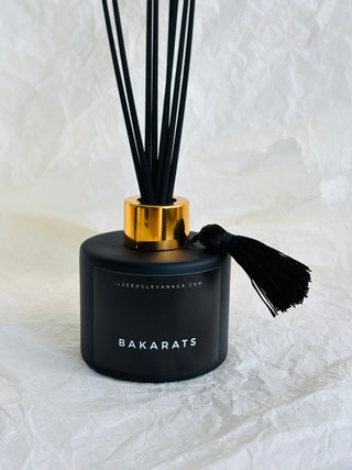 Mājas smaržas, mājas aromāti, aromātu difuzori mājai, interjera aromāti, mājas smaržas ar kociņiem, difuzori telpai, telpu aromatizētāji, mājas aromatizētāji, mājas parfimērija, dāvanu komplekts sievietei, Ilze Ērgle - Vanaga, dāvanu komplekti, ekskluzīvas dāvanas, I.ĒV, biznesa dāvanas, dāvana sievietei, korporatīvās dāvanas ziemassvētkos, Ziemassvētku dāvana uzņēmumiem,