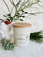 Load image into Gallery viewer, sojas vaska sveces, sveces īpašiem dzīves mirkļiem, aromātiskās sveces, dabīgās sveces, dabīgās vaska sveces, Sveces ražotas latvijā, sveces roku darbs, aromatizētas sveces, sveces dāvanai, sveces davana, sveces dzimšanas dienai, sveces ziemassvētkiem, dāvana klientiem, dāvanas kolēģiem, biznesa dāvanas, dāvanas darbiniekiem, personalizētas dāvanas, I.ĒV
