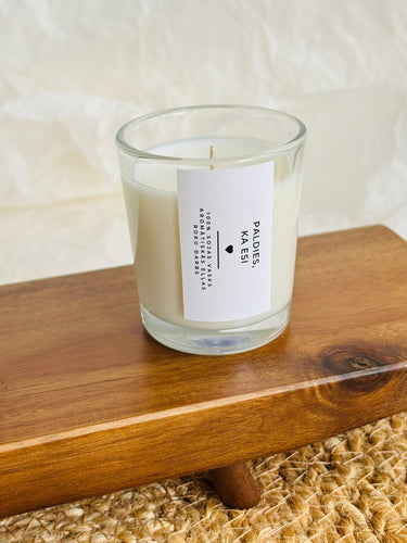 Svece ar tekstu, sveces ar uzrakstu, novēlējumu, citātu, aromātiskā svece, dāvana ar nozīmi, sirsnīga dāvana, dāvana, kas silda, personalizēta dāvana, dāvana draudzenei, kolēģei, māsai, mammai, meitai, mājīga dāvana, iedvesma, sirds dāvana, mīlestība, pateicība, maza dāvana, motivējoša