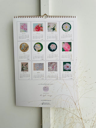 2025 Sienas kalendārs māksliniece Ilze Ērgle-Vanaga - Peonijas