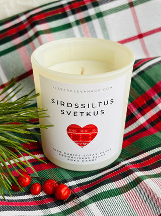 dāvanas ziemassvētkos, dāvanas ziemassvētkos kolēģiem, Ziemassvētku dāvana, sojas vaska sveces, aromātiskās sveces, dabīgās sveces, dabīgās vaska sveces, Sveces ražotas latvijā, sveces roku darbs, aromatizētas sveces, sveces dāvanai, svece ar egļu smažu, I.ĒV, ziemassvētku dāvanas, mazas ziemassvētku dāvanas, dāvanas ziemassvētkos, sirsnīgas dāvanas ziemassvētkos, praktiskas dāvanas ziemassvētkos, dāvanas kolēģiem, dāvanas klientiem, dāvana vecākiem ziemassvētkos, dāvana draudzenei ziemassvētkos