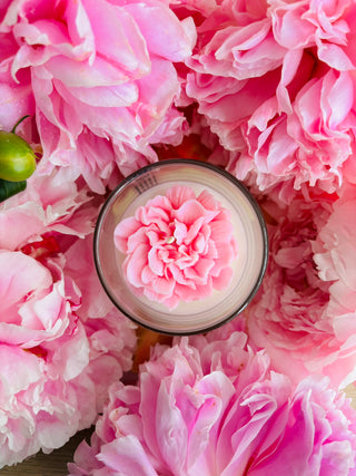 Sveces dāvanai, sojas vaska sveces, smaržīgās sveces, dabīgas sveces, sojas sveces, roku darbs, aromātiskās sveces, eko sveces, skaistas sveces, sveces roku darbs, dāvana draudzenei, nišas sveces, aromatzētās sveces, dabīgās vaska sveces, 100% sojas vasks, tom ford aromātiskās sveces