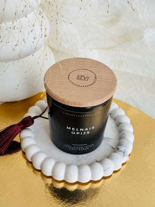 AROMĀTISKĀ SVECE PAVEDINOŠI JUTEKLISKS | MELNAIS OPIJS