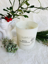 Load image into Gallery viewer, sojas vaska sveces, sveces īpašiem dzīves mirkļiem, aromātiskās sveces, dabīgās sveces, dabīgās vaska sveces, Sveces ražotas latvijā, sveces roku darbs, aromatizētas sveces, sveces dāvanai, sveces davana, sveces dzimšanas dienai, sveces ziemassvētkiem, dāvana klientiem, dāvanas kolēģiem, biznesa dāvanas, dāvanas darbiniekiem, personalizētas dāvanas, I.ĒV
