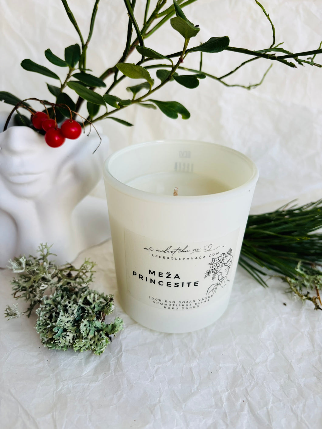 sojas vaska sveces, sveces īpašiem dzīves mirkļiem, aromātiskās sveces, dabīgās sveces, dabīgās vaska sveces, Sveces ražotas latvijā, sveces roku darbs, aromatizētas sveces, sveces dāvanai, sveces davana, sveces dzimšanas dienai, sveces ziemassvētkiem, dāvana klientiem, dāvanas kolēģiem, biznesa dāvanas, dāvanas darbiniekiem, personalizētas dāvanas, I.ĒV