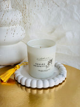 Load image into Gallery viewer, sojas vaska sveces, sveces īpašiem dzīves mirkļiem, aromātiskās sveces, dabīgās sveces, dabīgās vaska sveces, Sveces ražotas latvijā, sveces roku darbs, aromatizētas sveces, sveces dāvanai, sveces davana, sveces dzimšanas dienai, sveces ziemassvētkiem, dāvana klientiem, dāvanas kolēģiem, biznesa dāvanas, dāvanas darbiniekiem, personalizētas dāvanas, I.ĒV
