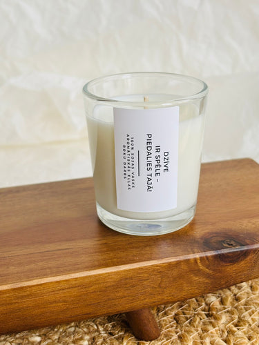 Svece ar tekstu, sveces ar uzrakstu, novēlējumu, citātu, aromātiskā svece, dāvana ar nozīmi, sirsnīga dāvana, dāvana, kas silda, personalizēta dāvana, dāvana draudzenei, kolēģei, māsai, mammai, meitai, mājīga dāvana, iedvesma, sirds dāvana, mīlestība, pateicība, maza dāvana, motivējoša